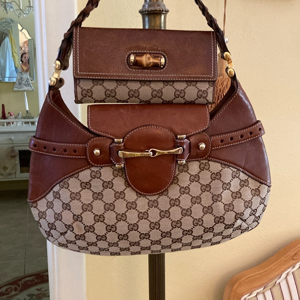 Gucci Pelham Monogram Bag/matching Gucci Wallet REDUCED
